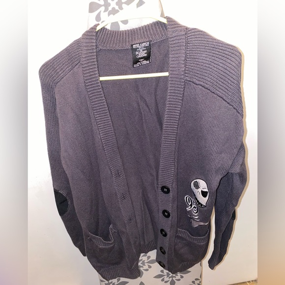 Disney Jack Skellington Box Lunch Gray Cardigan in size S - Picture 2 of 10
